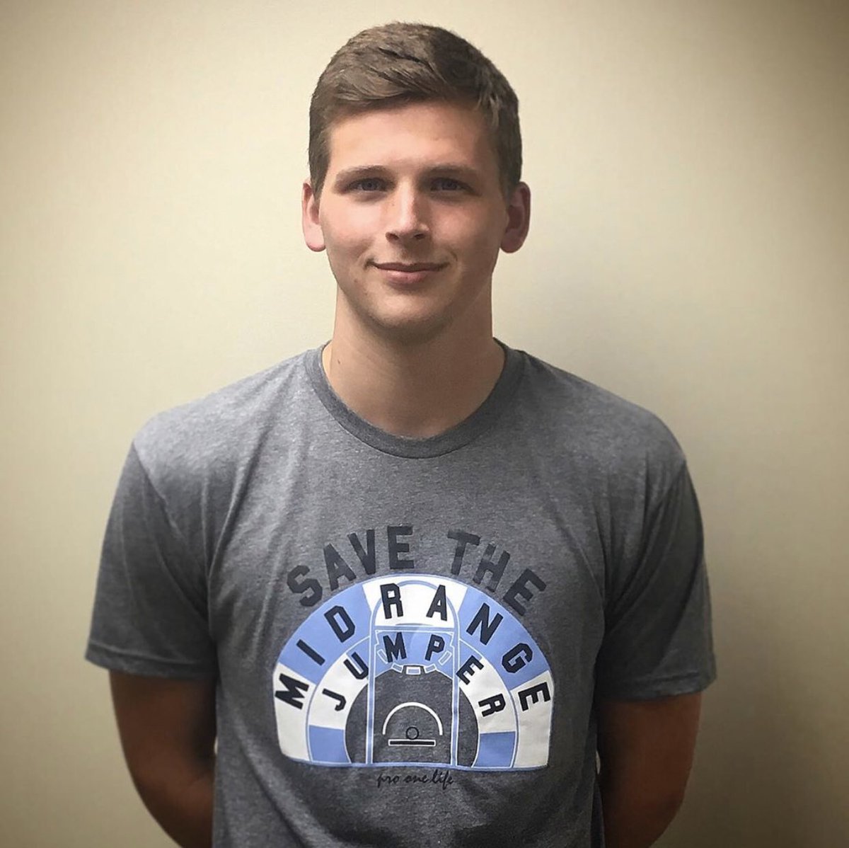 Pro1Basketball's tweet photo. 🚨Congrats to 2020 @HoopsDeshler 6’8” C @SawyerW_11 on raising his ACT score to a 30 (THIRTY)‼️‼️‼️ #RespectTheBigMan #SaveTheMidrangeJumper #SmartGuy #P1 #UARISE #ProOne #OneConnect https://t.co/W3zp9wtBei