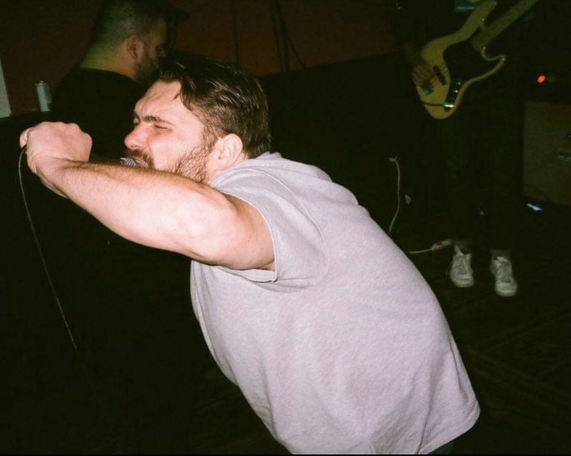 DOWNED STAR tweet media