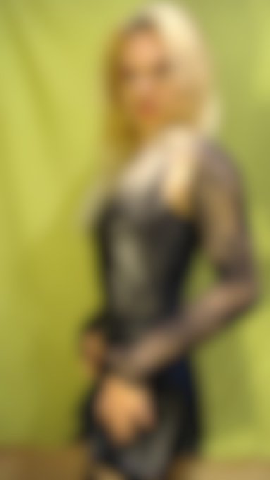 Sign up to my Modelhub Fan Club to see this brand-new exclusive photo: https://t.co/kza0I24ifw https://t