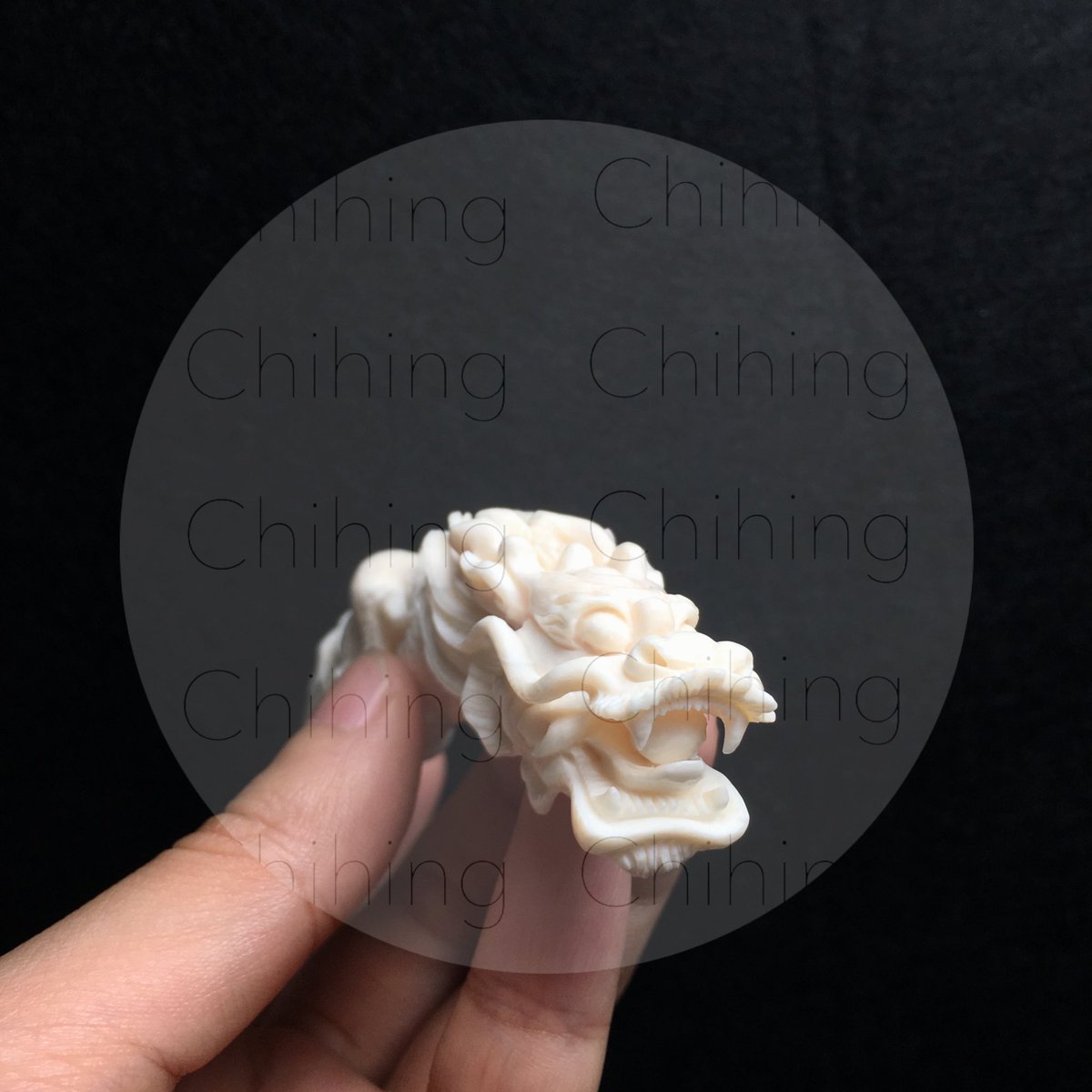 fungchihing's tweet photo. Mammoth tusk
Dragon carved on mammoth tusk.
Welcome to ask price.
#mammoth #ivory #jewelry #jewellery #jewelrylover #jewelrydesigner #mammothjewelry #dragon #mammothtusk #carving #ivorycarving https://t.co/1gdo8MsAfP