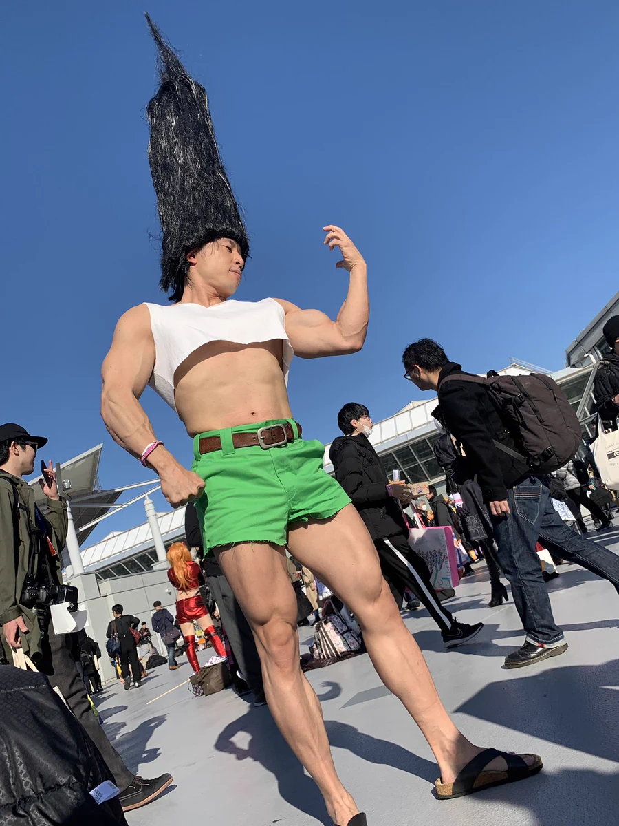 コミケに参加した結果？なかやまきんに君登場www