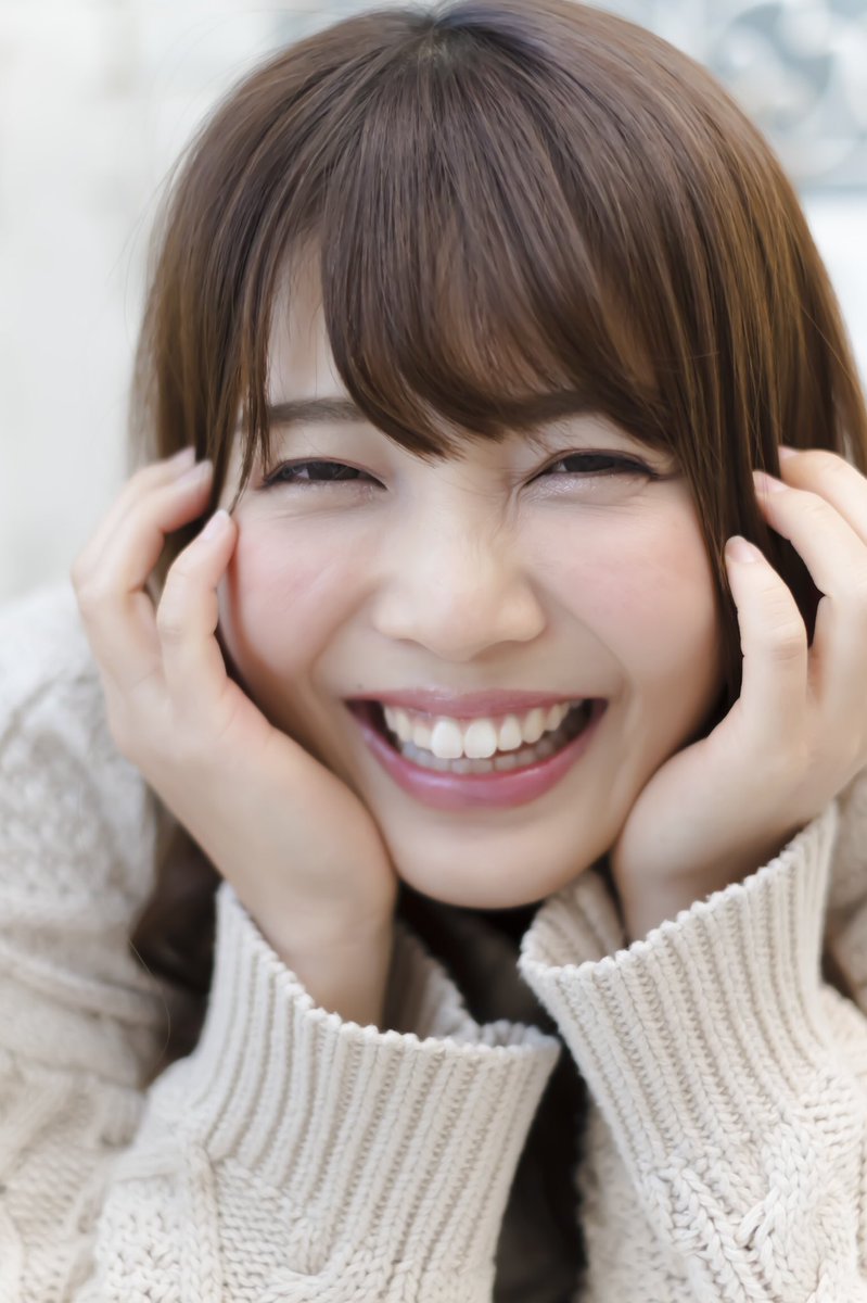bunta_6o's tweet photo. @momo24090851 
#愛梨 
@momo_camera 
2019.12 https://t.co/8nZlNim1WO