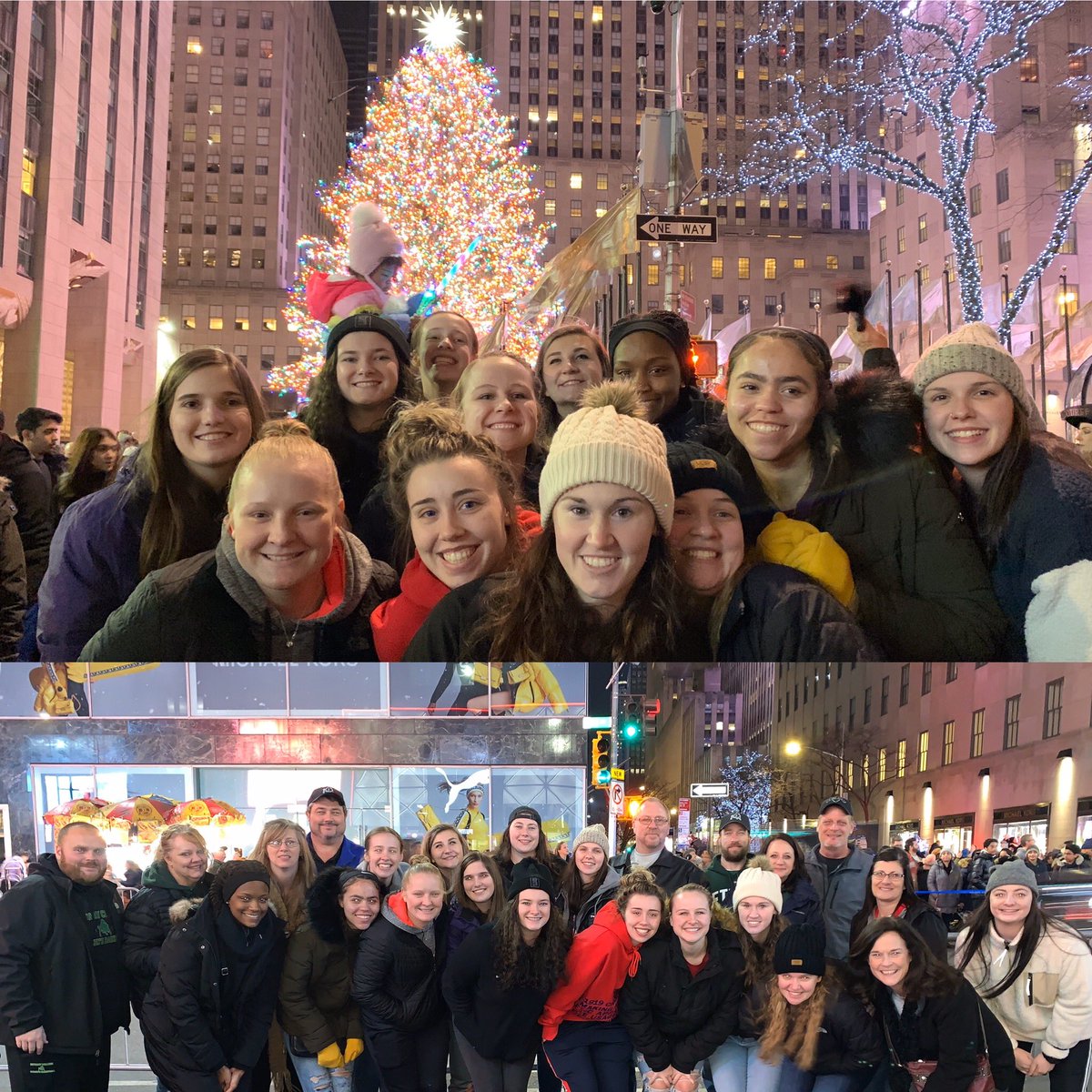 bethanywv_wbb's tweet photo. A great trip into New York City tonight with our team and some of our parents! Glad to report Mr. Walker in an all out sprint made the train back to NJ with us! Laughs, smiles and memories that’s what the journey is about! #OlympicSprinter #ONEBethany https://t.co/BnNkPfs40c