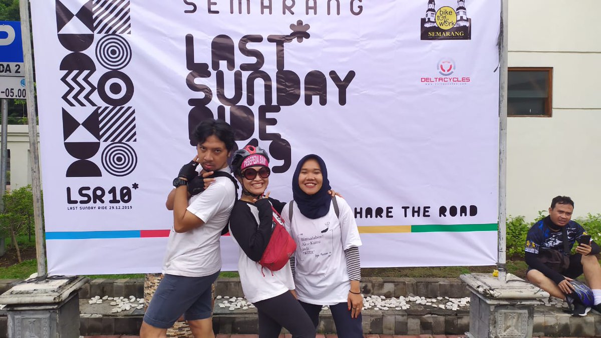 gustiasaputri_'s tweet photo. Around 45km mass ride for #LSR2019
Drama dengkul ketatap pedal, ban bocor, rute misah, disurung krn wes lemes. Uuu maacih sayang sayangkuu
Kecup basah 😚 Selamat berlibur eaa~
@jenengku_ika @apriLIARies @_mmnzz @alemsavero https://t.co/kzwYH00TCx