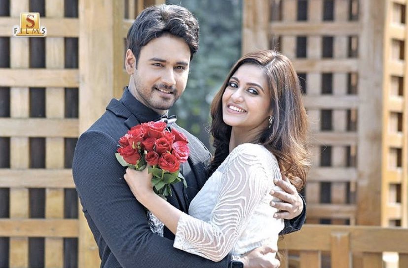 SonalDave99's tweet photo. When someone loves you, the way they talk about you is different. You feel safe and comfortable.
Good Morning #SweetHeart #Yash 
@Yash_Dasgupta 😘 it's too cold so please take care. 
@YashhD_FC 💐🥀🌹
#ArjunHiya #FreshJodi
#UpcomingMovie 
Best of luck guys 😇 https://t.co/RLRRWRMYkn