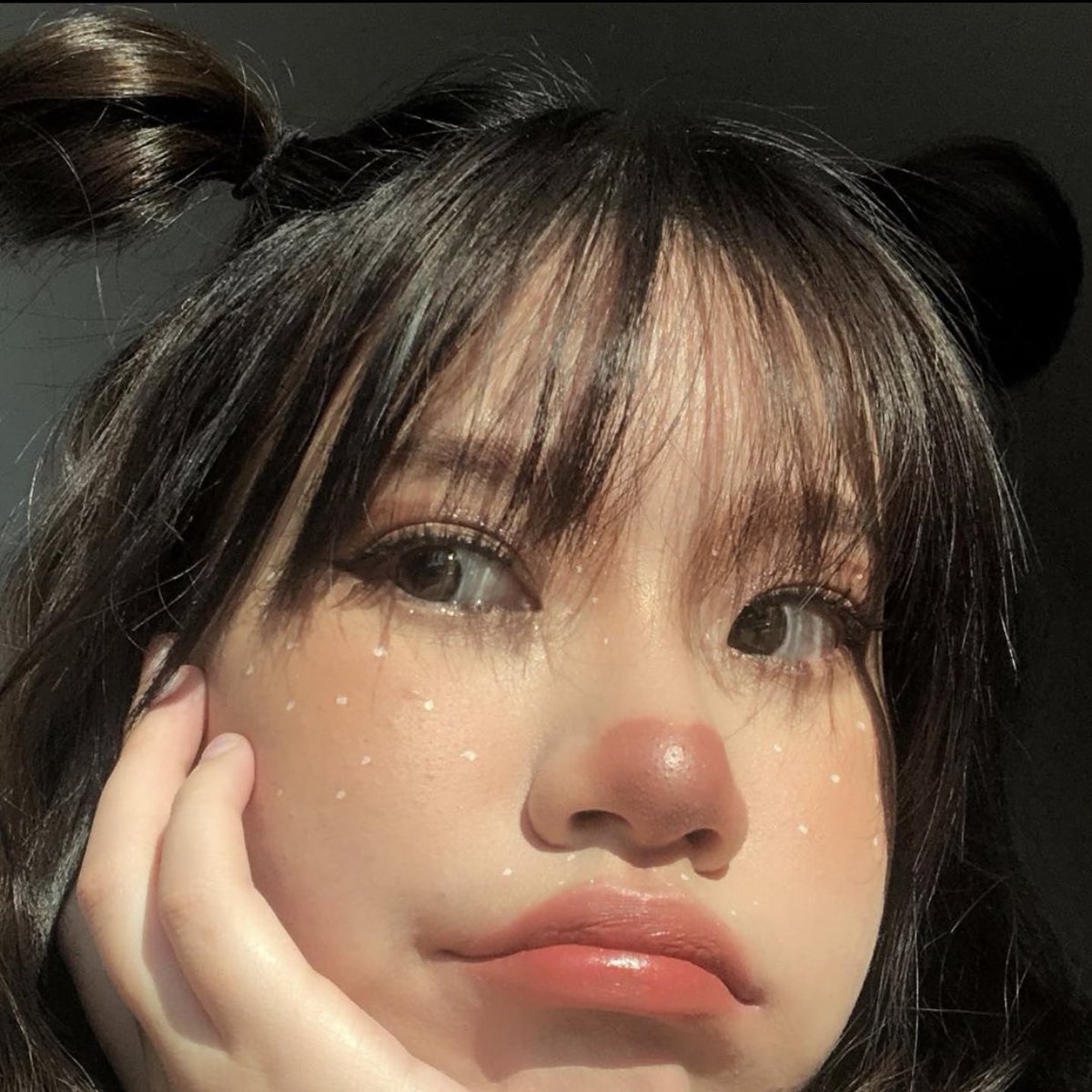 เ ฟิ น ค ย อ ง™️ tweet media