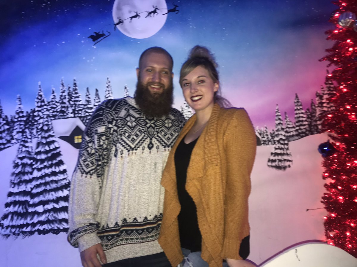 VisionLiveInc's tweet image. #welovefrostys