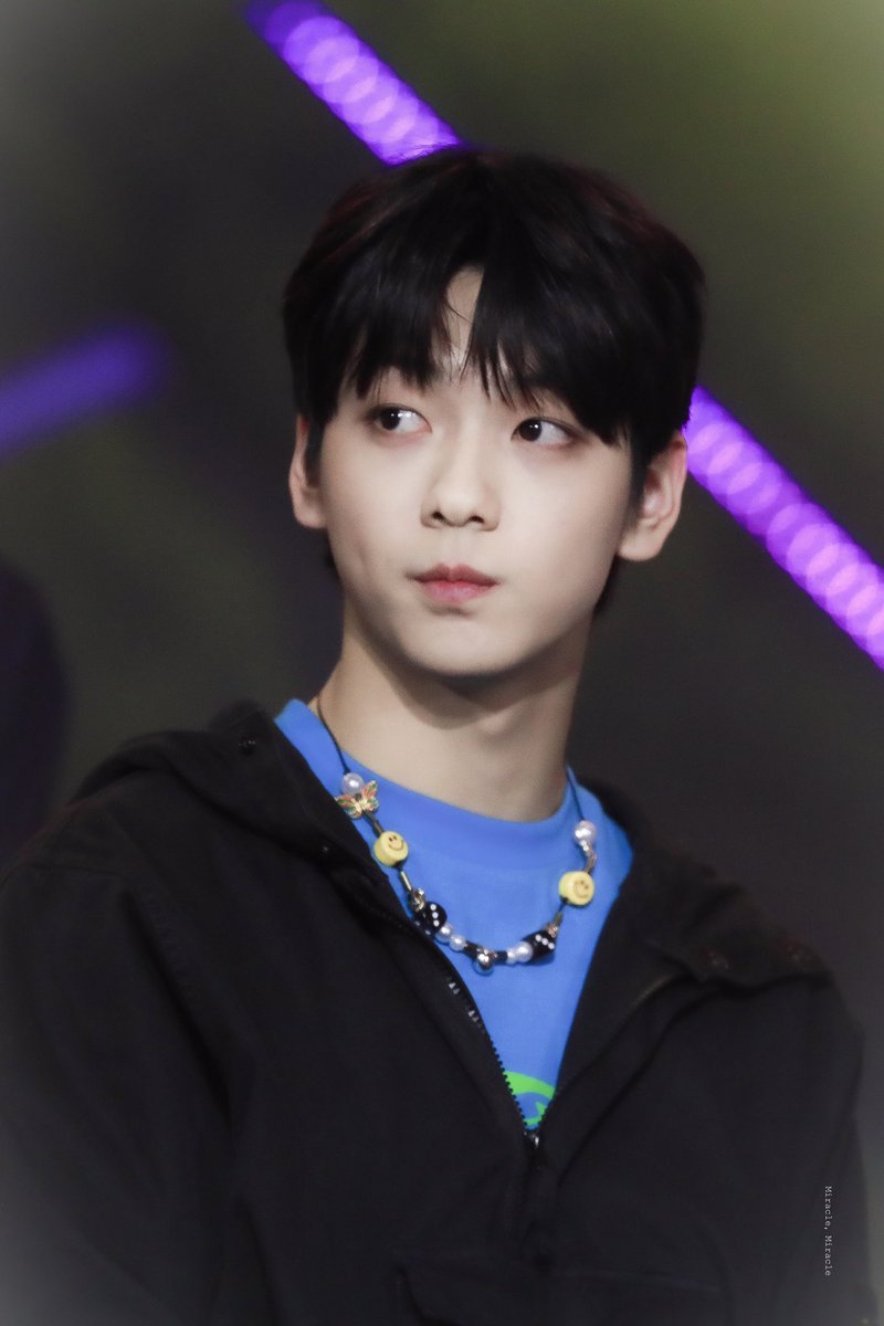Miracle_001205's tweet photo. 191228 KBS HQ 

#TOMORROW_X_TOGETHER 
#수빈 #SOOBIN #TXT
@TXT_members
@TXT_bighit https://t.co/sT1s2ayFcT