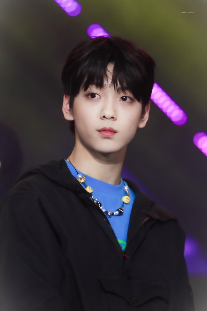 Miracle_001205's tweet photo. 191228 KBS HQ 

#TOMORROW_X_TOGETHER 
#수빈 #SOOBIN #TXT
@TXT_members
@TXT_bighit https://t.co/sT1s2ayFcT