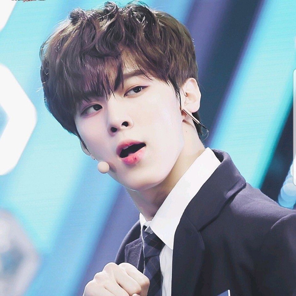 wooseok_x1_101's tweet photo. #2019年もあと少しなので引用RTで私の印象や思い出を語ってください

このタグなら私でもできそう🙊
りんさんがやってた🙊
(とゆうか私はやってもらう側でなにもしないタグ🙊w)

好みが完全に分かりやすい画像4枚通ります。 https://t.co/qVQim6u4oA