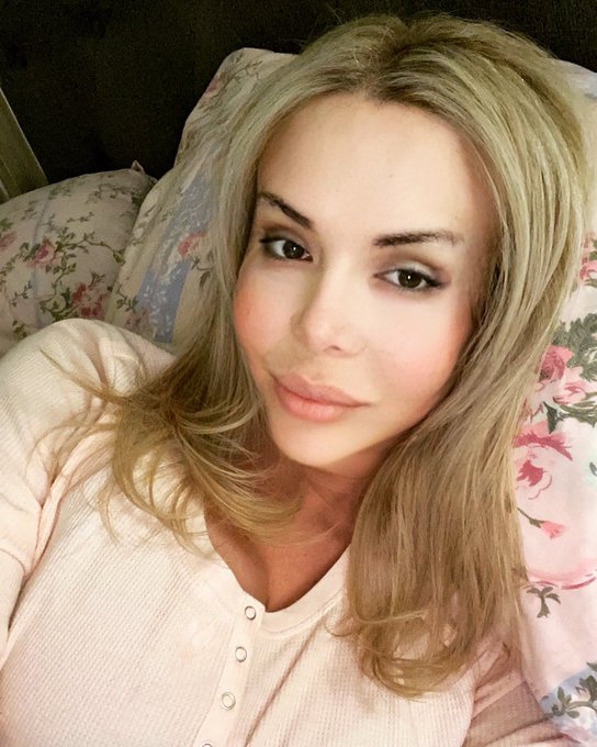 Goodnight my sweetheart #bedtime https://t.co/WUxNh0z8Ag<a href="/tag/bedtime"class="tags">#bedtime</a>