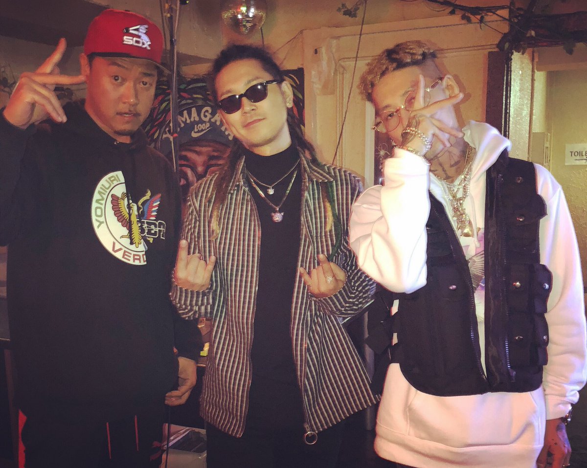 Diablo U Tvitteri W Kowichi Flyboy Djtykoh 改めましてnew Album Yomiuri リリースおめでとうございます いい刺激をもらえた一時でした Kowichi Djtykoh Diablo 山形 酒田 ラッパー 音楽家 バウワウ T Co Mkkltifj8c