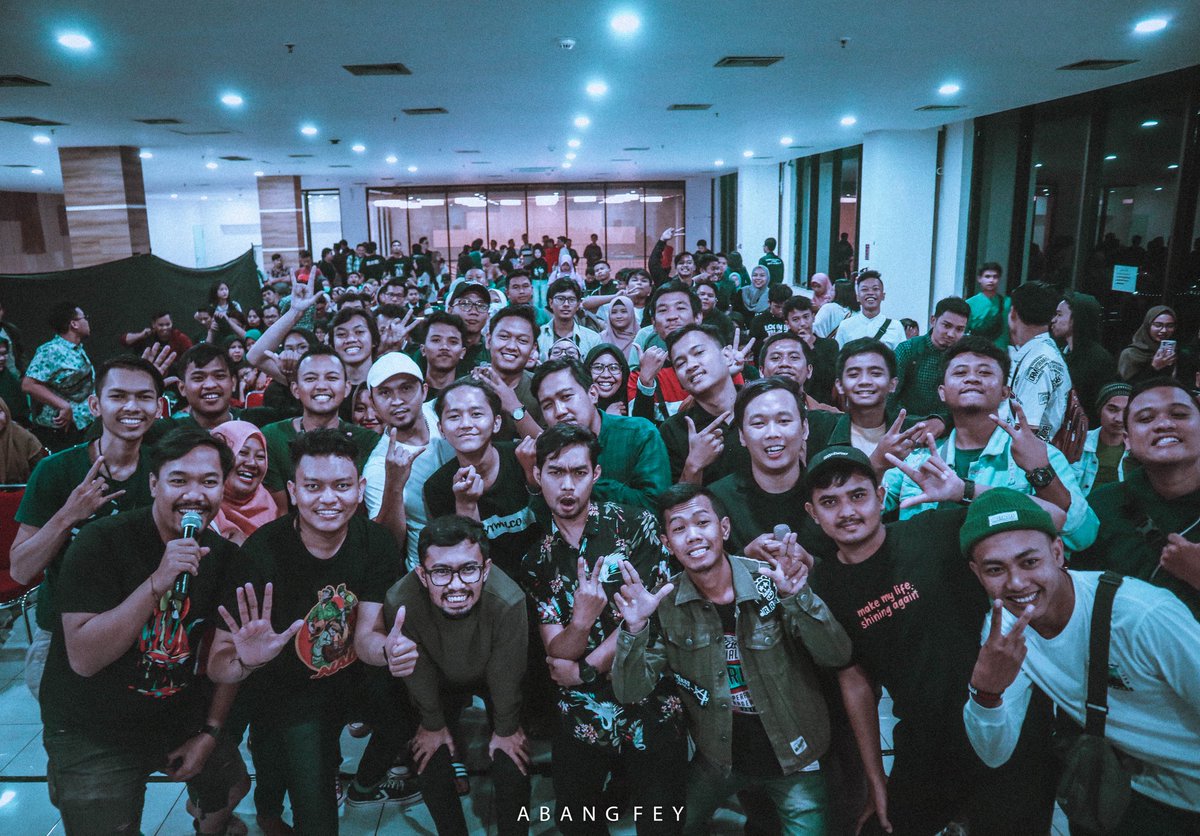 StandUp_KRW's tweet photo. Terima kasih buat para penonton yang selalu support acara kita, terima kasih banyak 🙏🏻🙏🏻🙏🏻🙏🏻🙏🏻 https://t.co/PtFChCqogW