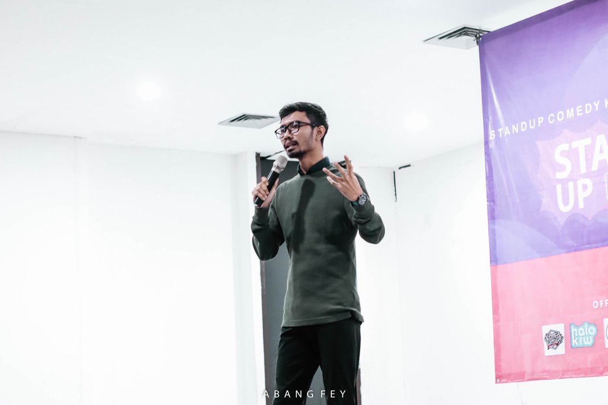StandUp_KRW's tweet photo. Terima kasih juga buat bang @ridwanremin yang telah menjadi bintang tamu di SUN6 Karawang, mohon maaf kalau banyak kekurangan bang 🙏🏻 https://t.co/BDFuaPKKIF
