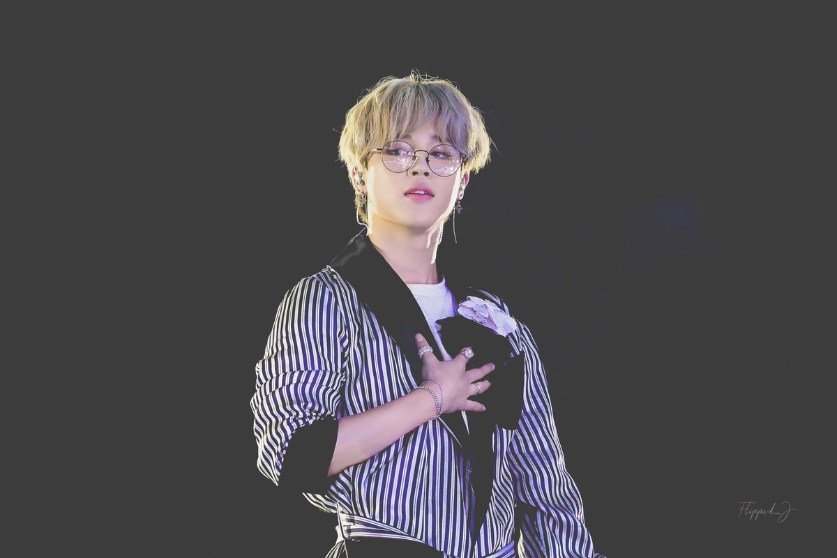 flipped_jimin's tweet photo. 「HQ💓」191227 kbs

#JiminTripleCrownKingOfKpop2019
#2019우리지민올킬했네_사랑해
#올해도우리지민이최고였어_사랑해 https://t.co/wtyYFdtV7F
