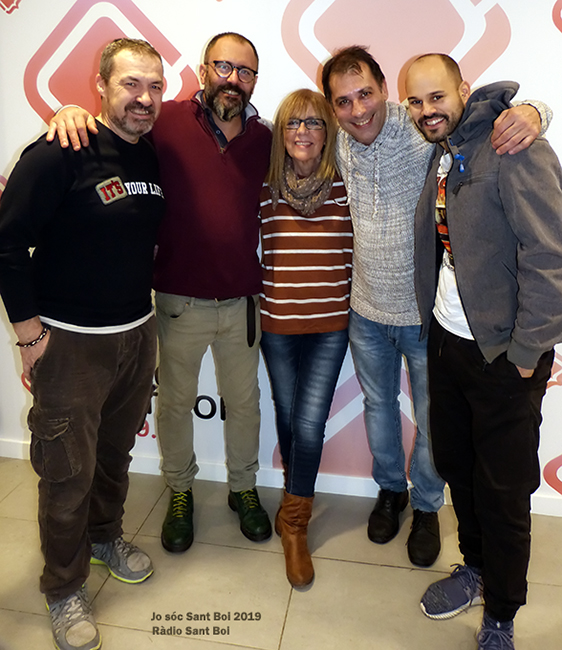 lopez_paky's tweet photo. #josocsantboi @RadioSantBoi! Per acomiadar 2019, hem conversat de menus per festes nadalenques, amb els xefs de @MARIMORENAREST, @ElPoudelaBeleta, Pere Romero, Cal Vitus, i en @ToniRomero7 de Romani Obrador i Pastisseria i ! Feliç 2020!
https://t.co/vpDAu49eKP https://t.co/SvwqoO2cBM