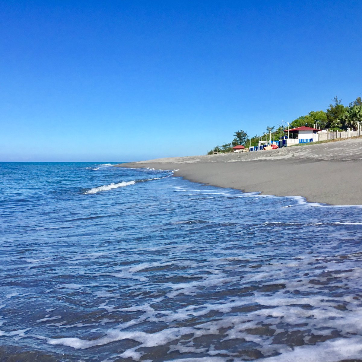 40+ Sundowners Zambales Pics