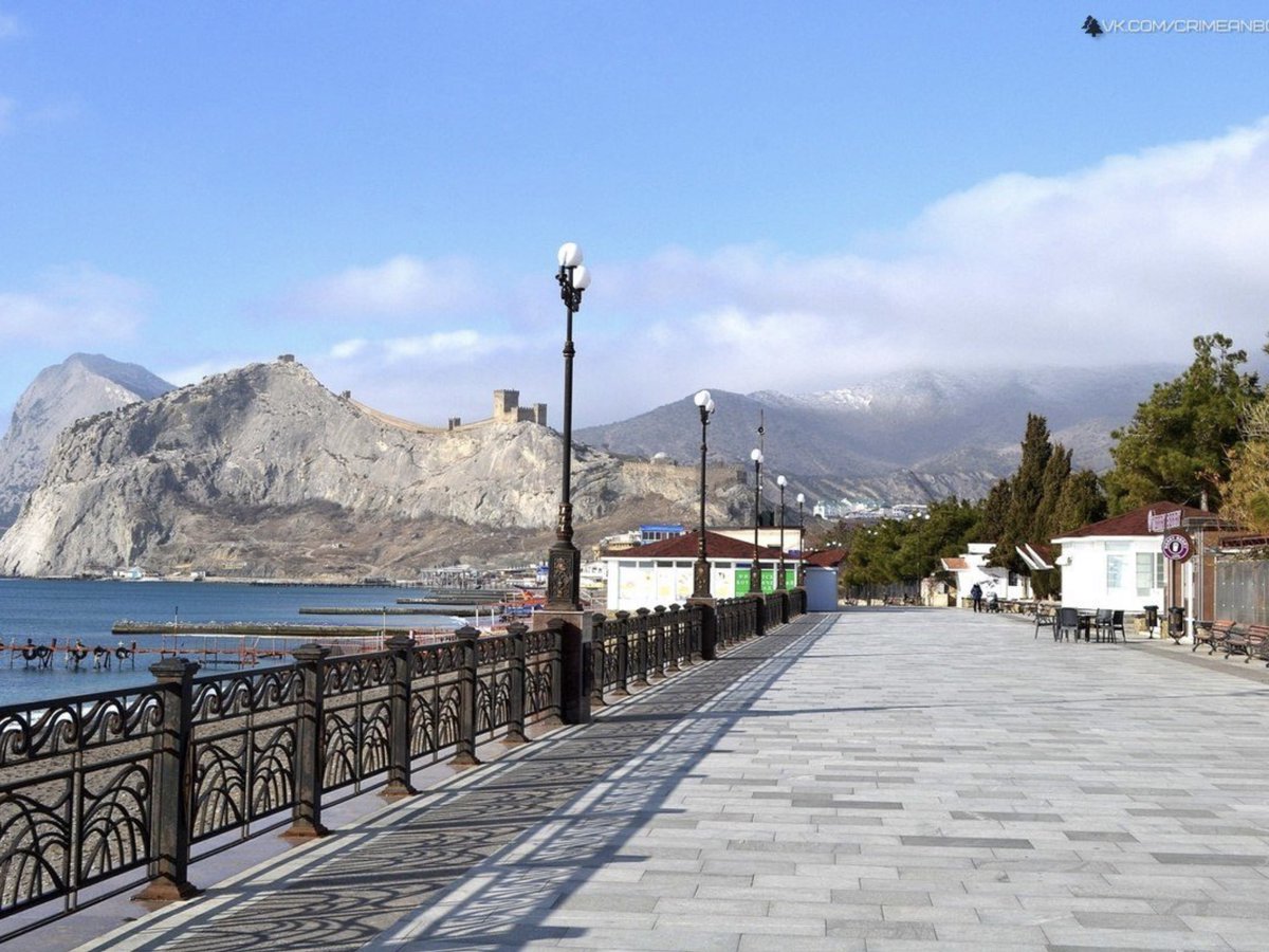 город судак в крыму фото набережная неспящих был