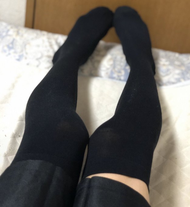 自信があるのは脚の細さだけ〜 https://t.co/6zlxJ5Dw82<a href="/tag/%E6%96%B0%E3%81%97%E3%81%84%E3%83%97%E3%83%AD%E3%83%95%E3%82%A3%E3%83%BC%E3%83%AB%E7%94%BB%E5%83%8F"class="tags"><span>#新しいプロフィール画像</span></a>