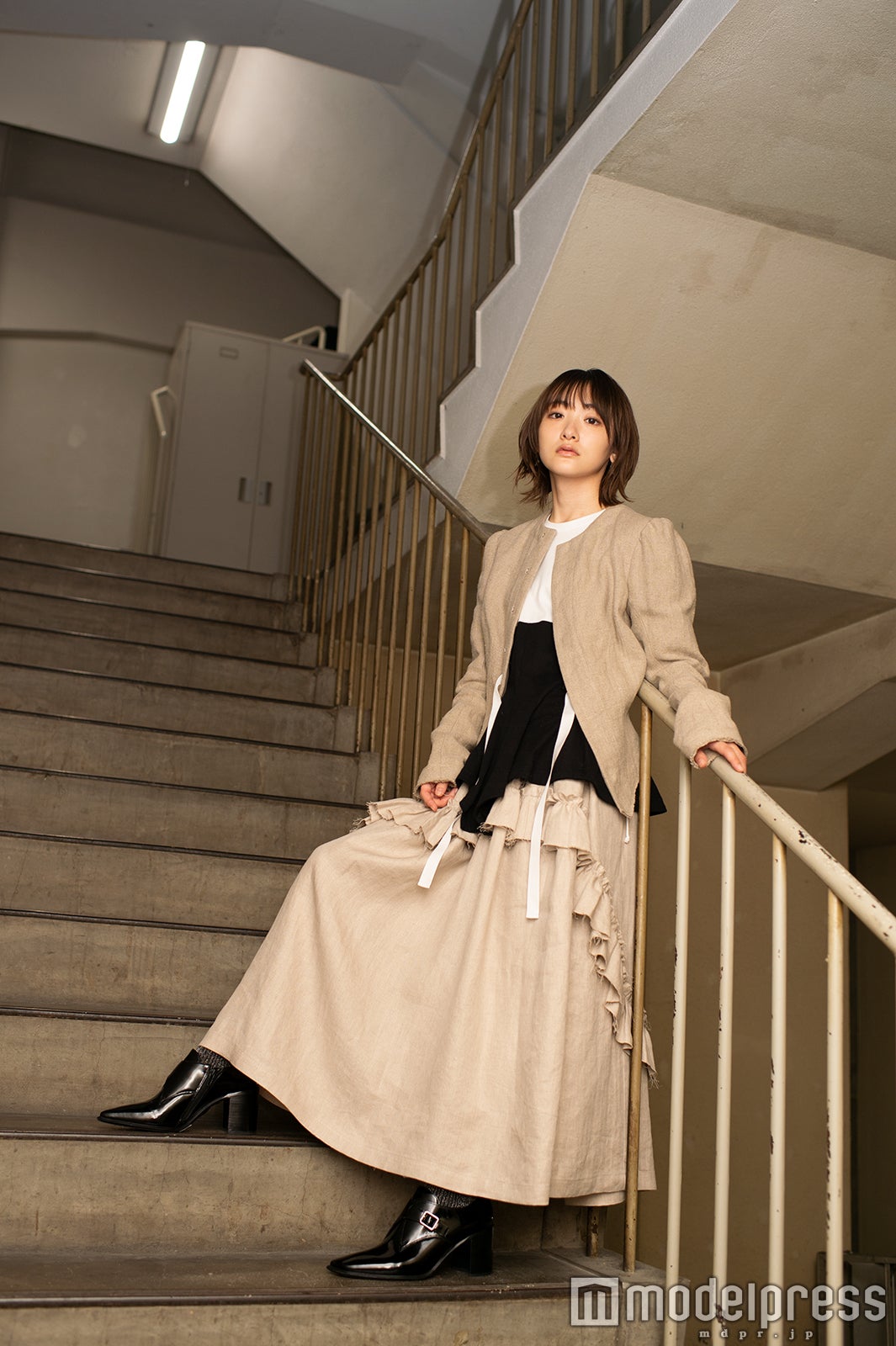 生駒里奈　モデルプレス 【写真15枚📸】生駒里奈インタビュー公開中✨  💜「10代だったときは無責任に『大人嫌い』と思うこともあったけど、今は本当に『若かったな。大人の皆さんごめんなさい』と思います」  💜「乃木坂1期生は命を捨てられるくらい大切」 #生駒里奈生誕祭 ...