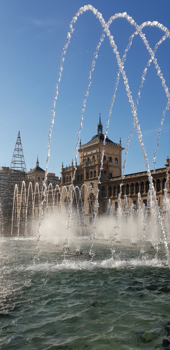 <a href="/CampoGrandeVLL/">Campo Grande de Valladolid</a> en #Navidad 
#Valladolid