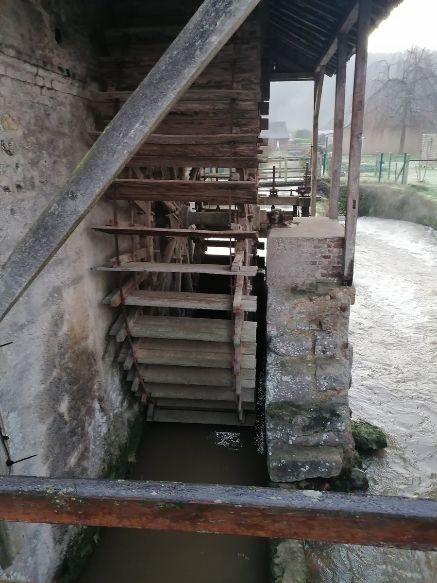 pascal_zannis's tweet image. Meunier... Ton moulin s&apos;endort....