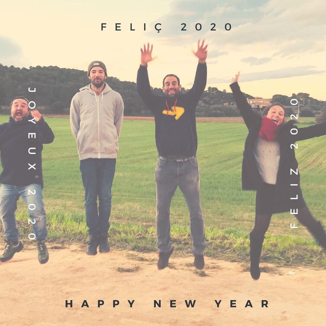 lassdive's tweet image. Feliç sortida del 2019 i magnifica entrada al 2020! 🥳 ¡Os deseamos una maravillosa entrada al 2020! 🎉 Happy 2020! 🥰
#lassdive #adventuresports #adrenalineexperiences #costabrava #girona