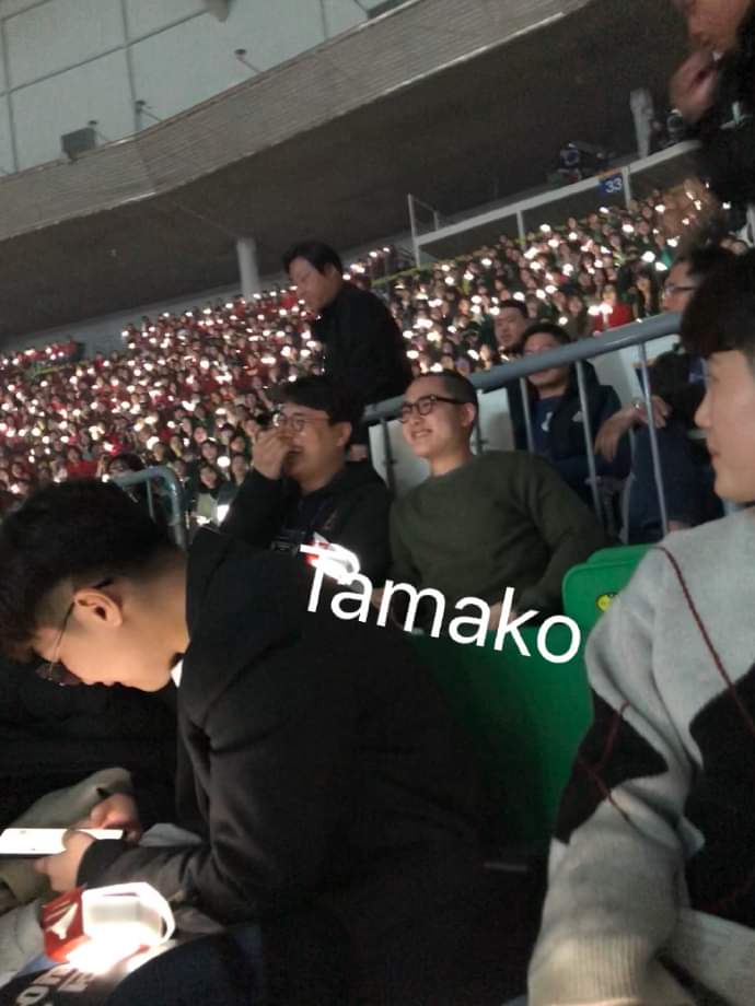 hourlykyungsoo's tweet photo. HE'S A TOTAL BABY!! LOOK HOW CUTE, SQUISHY AND HEALTHY HE IS!! ๐ https://t.co/ZS4PdRIEzQ
