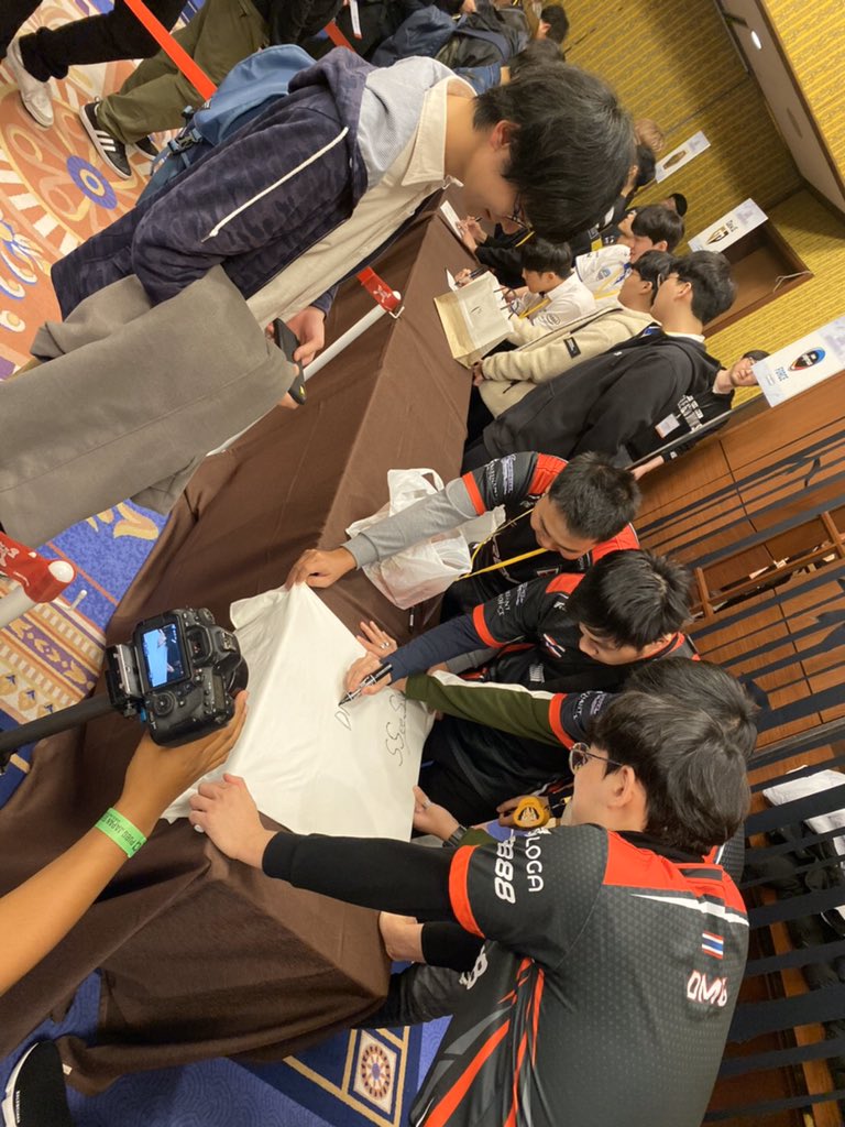 ag_armorygaming's tweet photo. お疲れ様でした!
Thank you for your warm welcome, Japan. We hope to see you again next chance! またね!ありがとう😊
🇹🇭🇯🇵
#PWI2019 #AGFighting #青森WIN
.
#PUBG #RB88 #Landmark
#Zowie #LOGATHAILAND #Pingbooster https://t.co/pMutYTQScK