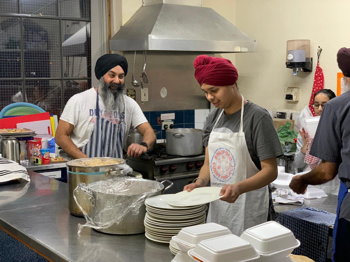 BfdCurryProject's tweet photo. A big thank you to our volunteers giving up their Christmas Saturday evening to help support and feed the vulnerable and needy people of @hiddenbradford Thanks to @Morrisons and Bradford Children's Deaf Society for the kind donations of meals and mince pies. Lovely! https://t.co/Yt4kB7rCOp