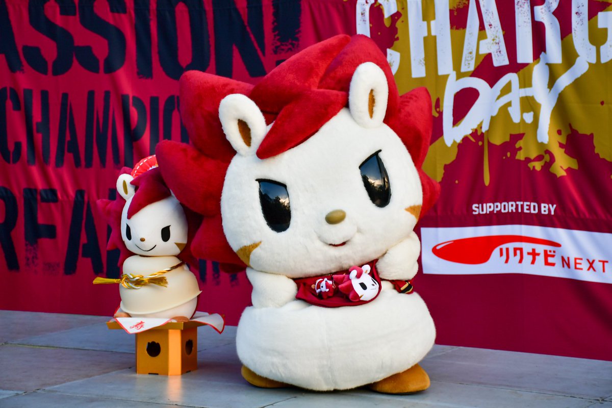 鏡餅ロウル×餅ロウル、夢のコラボに腹チラサービスショットのおまけ