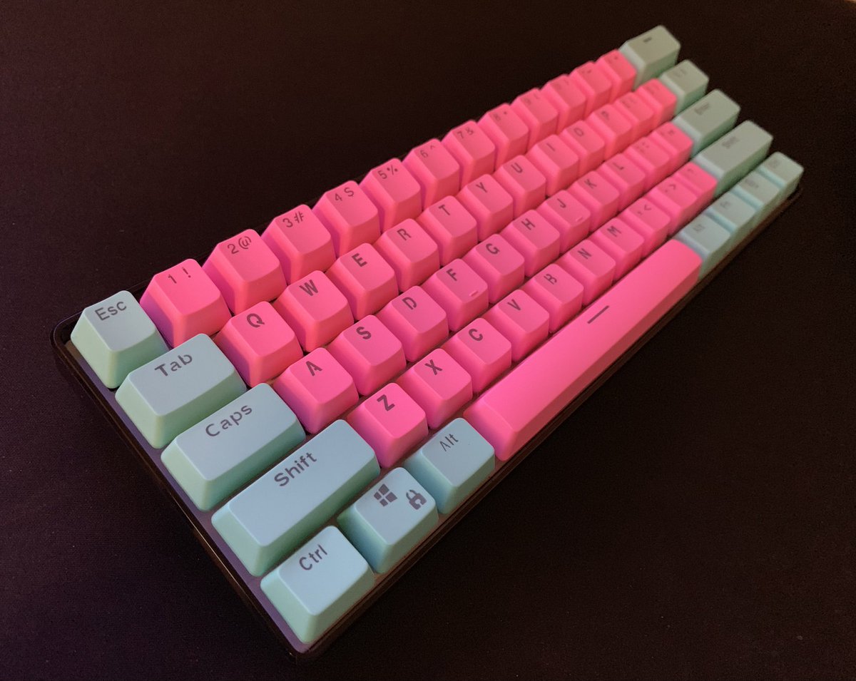 AlpheriorKeys's tweet image. 🚨  FLASH #Giveaway  🚨
◤◢◤◢◤◢◤◢◤◢◤◢◤◢

Hey Everyone we got another one for you!! This time we’re giving away this Galaxy Pink keycap set! 

-Retweet &amp;amp; Like 
-Follow us &amp;amp; @CaptAlpherior 

🥳Winner Picked Today🥳

Use Code NEWYEAR to save 15% 
Alpheriorkeys.com
