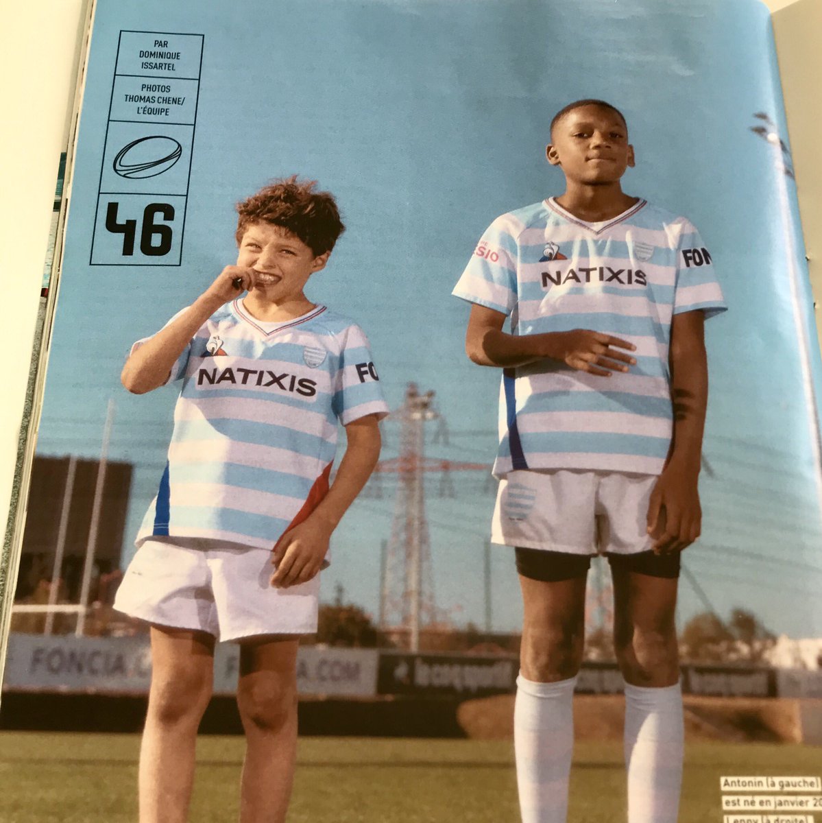 RemDenjean's tweet image. 💬 « Faites attention au plus petit. Dans 5 ans, ce sera peut-être lui le meilleur »

En octobre, @lemaglequipe réalisait un reportage sur le #BioBanding, dispositif qui permet d’adapter les protocoles d’entraînement en fonction de la maturité physique des jeunes 👍