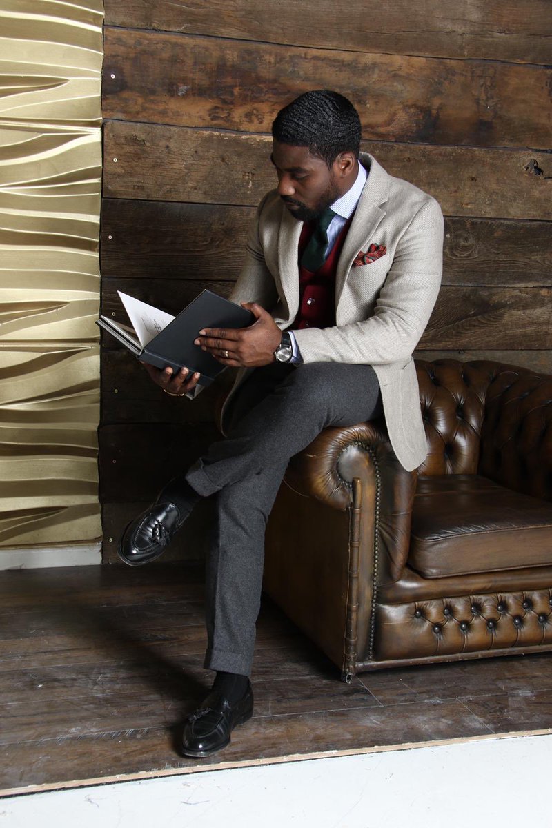 suitsurmesur's tweet photo. Learning how to dress well is much like trying to build a classically beautiful place to live. No amount of professional decoration or priceless furnishings will ultimately make much of a difference if the floors or wall they they are to adorn rest on a shaky foundation. #ssm https://t.co/LvPW2opxLn