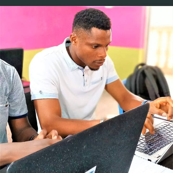 princeuzo85's tweet image. Web design training@TeencodersNG

#Teencoders
#PHBootcamps2.0
#SkillAhead
