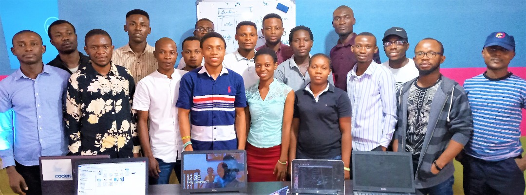 princeuzo85's tweet image. Web design training@TeencodersNG

#Teencoders
#PHBootcamps2.0
#SkillAhead