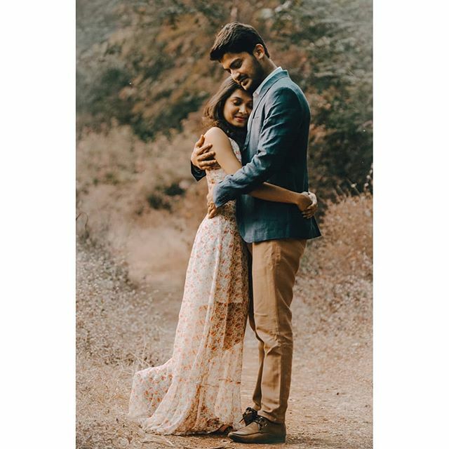 Shutterphilia's tweet photo. https://t.co/uHiNNauYoL #HappyAnniversary you guys 😘
.
.
.
.
#couplesgoals #forthewildlyinlove #loveandwildhearts #dirtybootsandmessyhair #belovedstories #radlovestories #elopementlove #authenticlovemag #thewandererscommunity 
#elopementphotographer
 #elopement #wildhairhap… https://t.co/P85CDLE9Nv