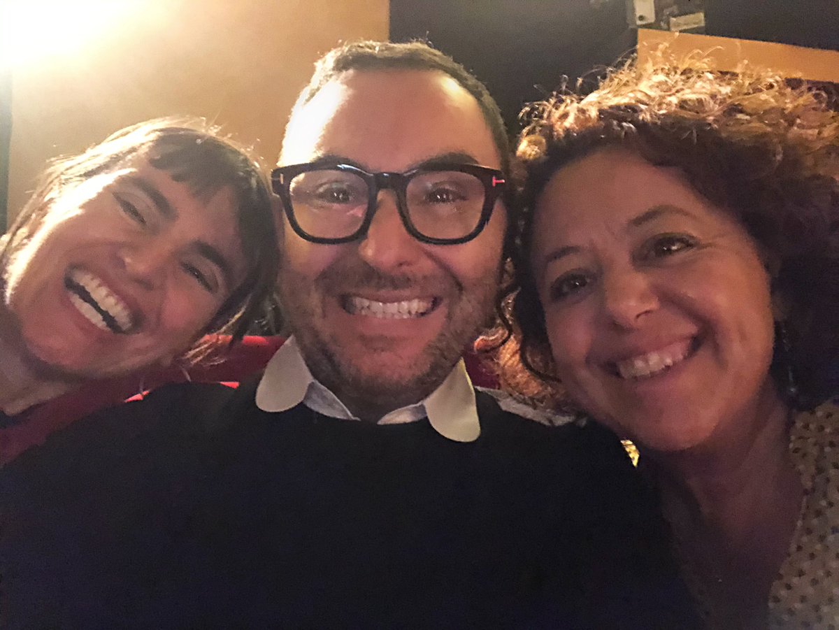 BasciuCristiano's tweet photo. Amiche speciali....Special friends.... #specialfriends #specialfriendship #friendsforalifetime #irreplaceablefriends #qualitytime #emotionaltime #lovethosetwosomuch #princeofcuts https://t.co/g1QOhZ6IwZ
