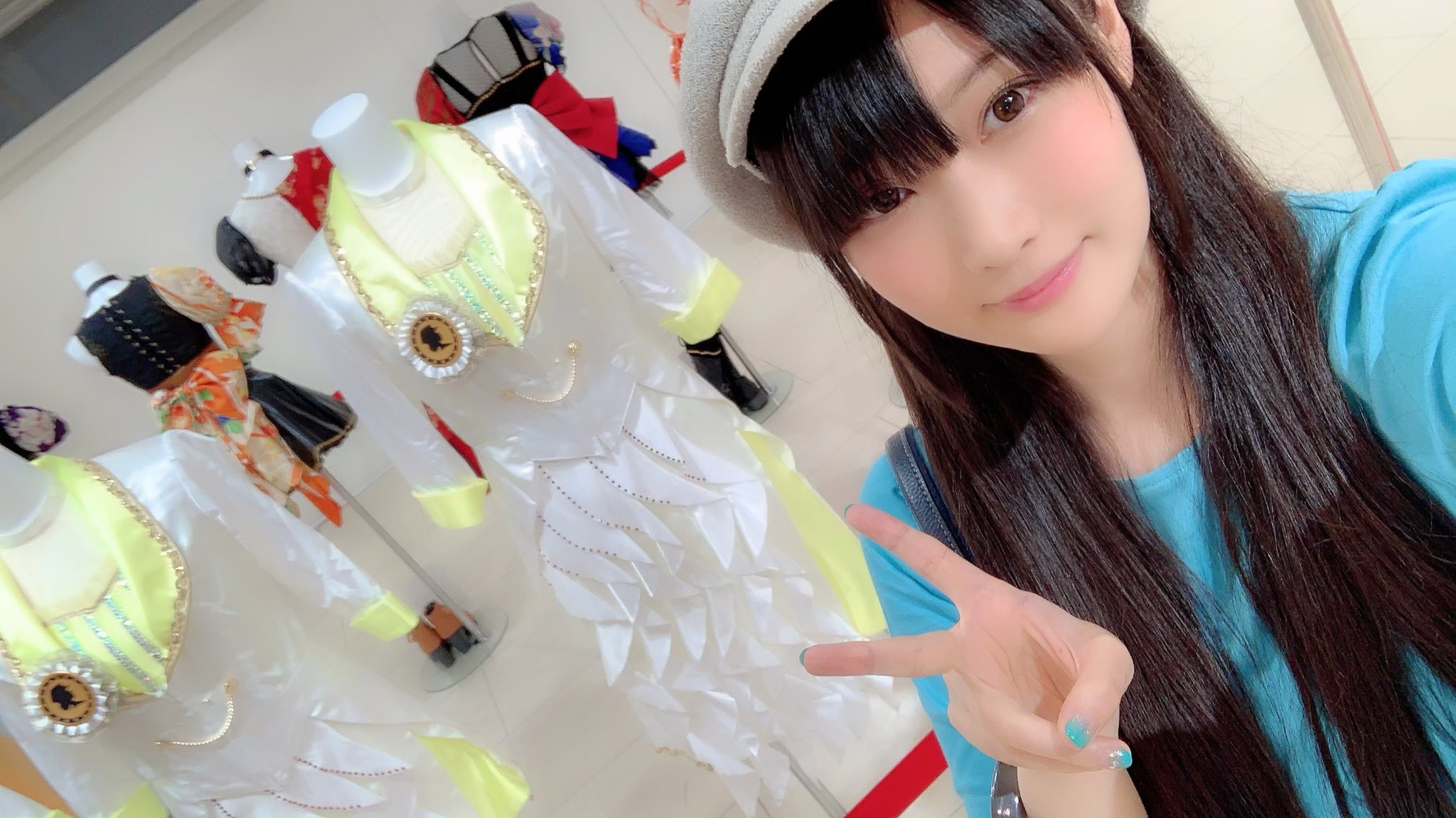 優木かな この画像を載せなかった理由 こっそり一人で行ったものの載せるタイミングを逃したため 池袋のナナシス衣装展 今年の自撮り今年のうちに 優木かな この画像を載せなかった理由 こっそり一人で行ったものの載せるタイミングを逃したため 池袋のナナシス衣装展 今年の自撮り今年のうちに