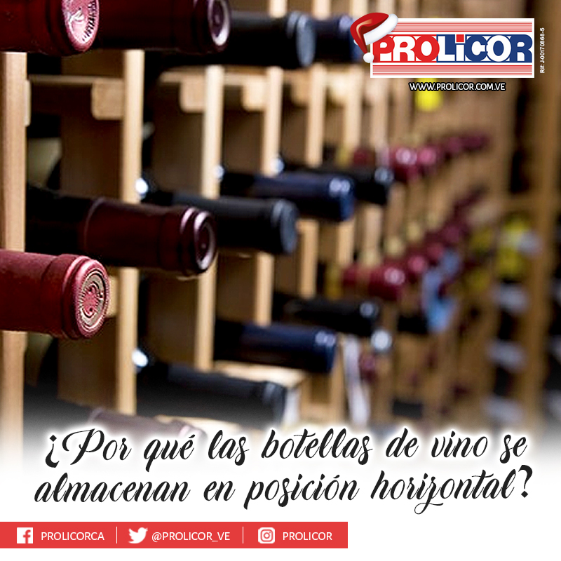 PROLICOR_VE's tweet photo. Para que el corcho permanezca siempre húmedo. Si el corcho permitiera la circulación de oxígeno a través de él, generaría una aceleración de la evolución del vino, lo cual causaría que al abrirlo se encuentre en mal estado o picado.
#Prolicor #Wine #VinoTips #WineLover #Siguenos https://t.co/GNxeJV3w5D