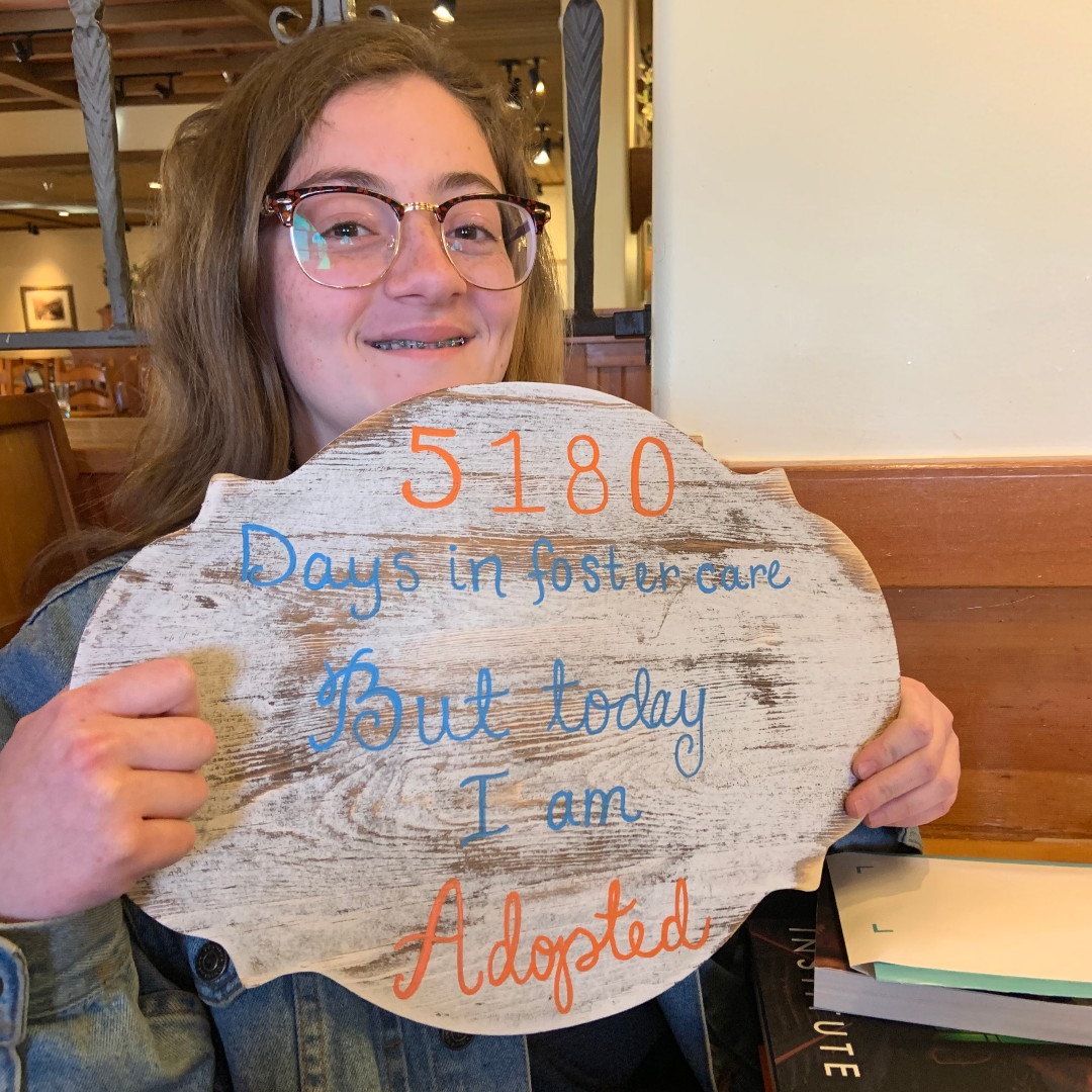 ArmsWideTX's tweet photo. After 14 YEARS, Brianna is out of foster care and officially adopted! What an incredible way to end 2019. #FinallyForever https://t.co/RbP4NXCn4U