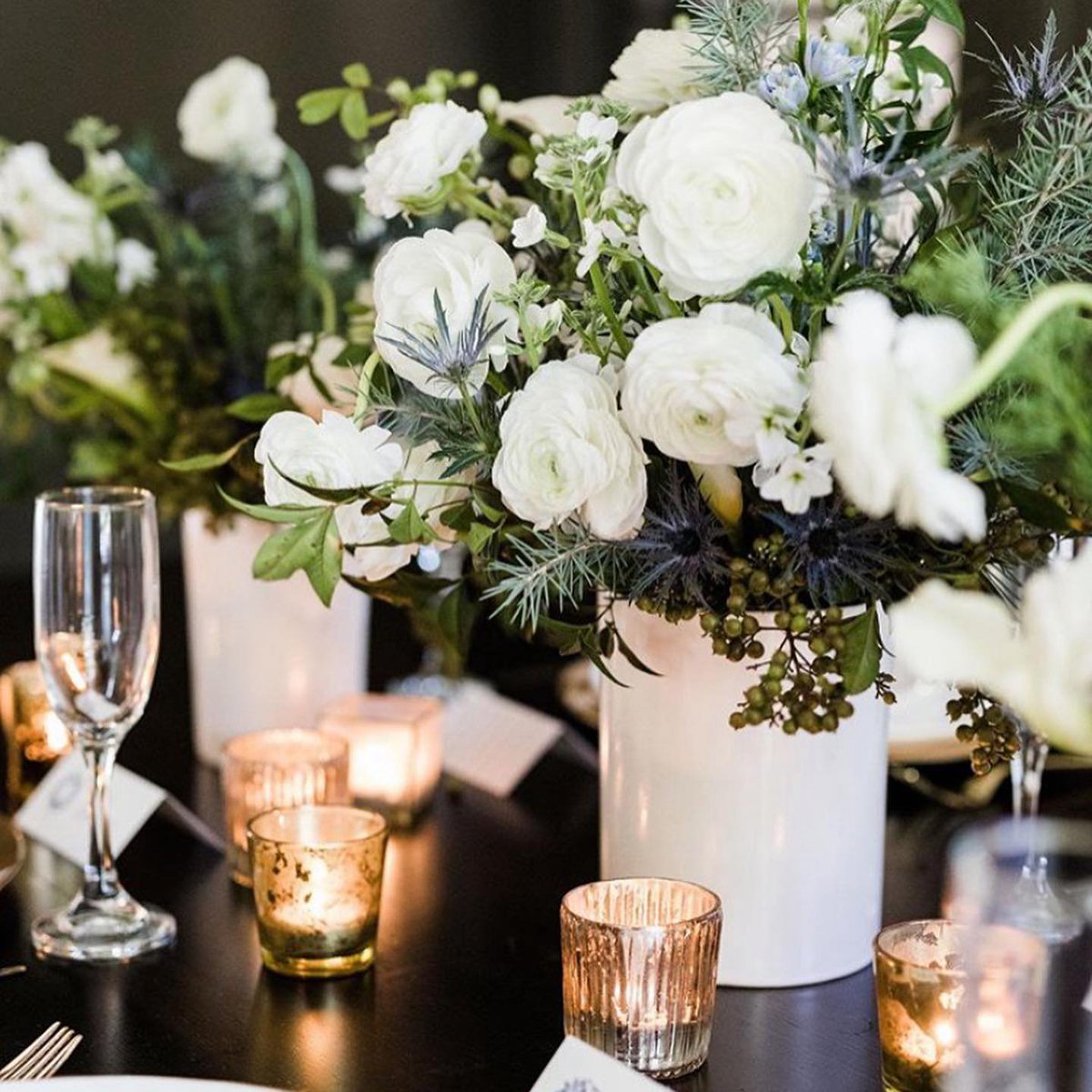 PursellFarms's tweet photo. Newest trends in flower arranging at #HeartsOfRest retreat Jan 17-19: https://t.co/OuHo1gSX5W #womensart #womensprograms #workshops #inspiration https://t.co/w1BTUfUS1j