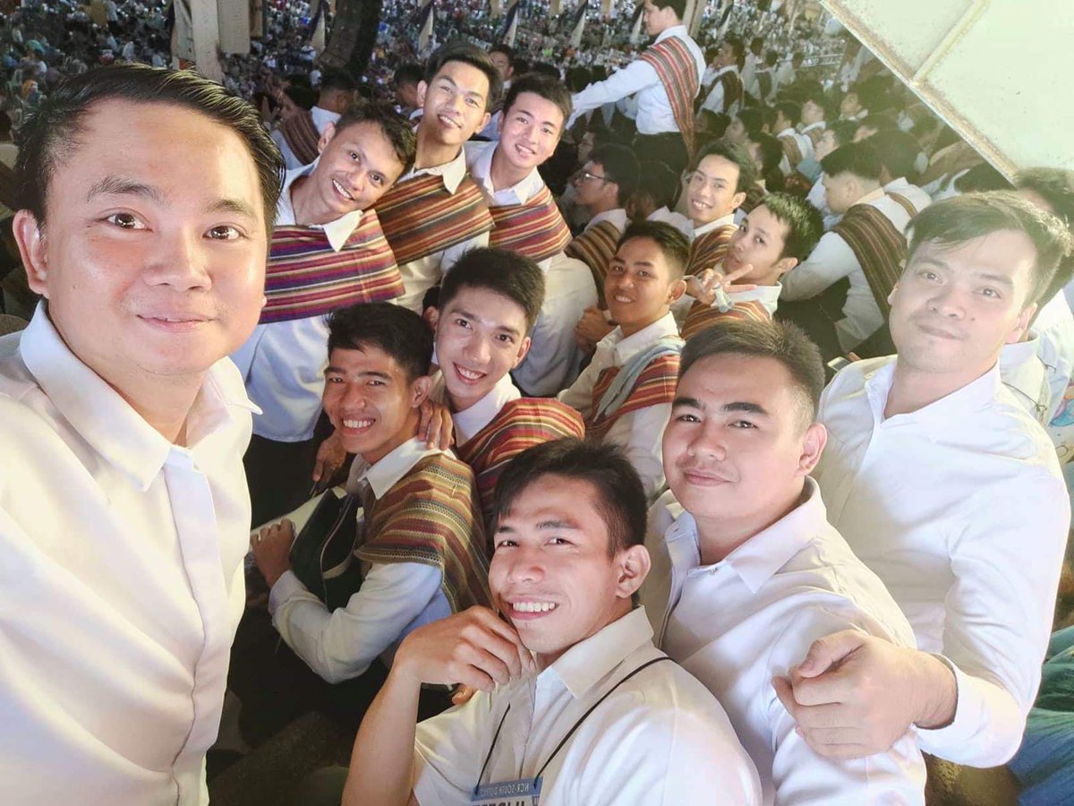 bradtrebor's tweet photo. .Salamat sa Dios... 4THQTRSPBB DAY2...

Overflowing Thanksgiving For Overflowing Wisdom https://t.co/lBTFkJEVBS