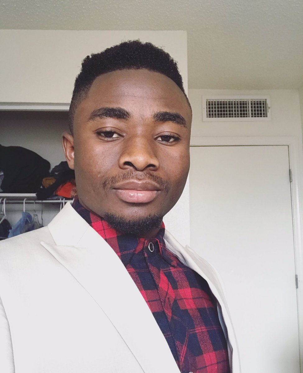 allyonge2's tweet image. Happy holiday guys