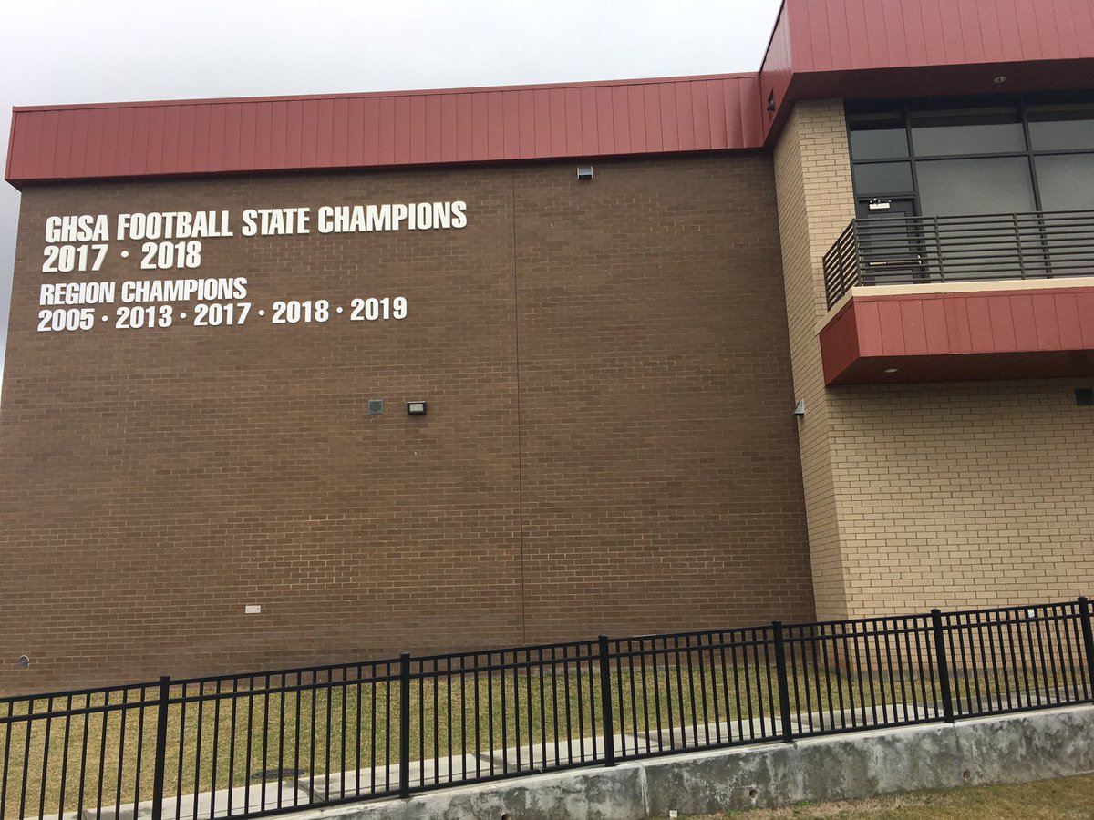 rockerlee229's tweet image. #forrealthistime