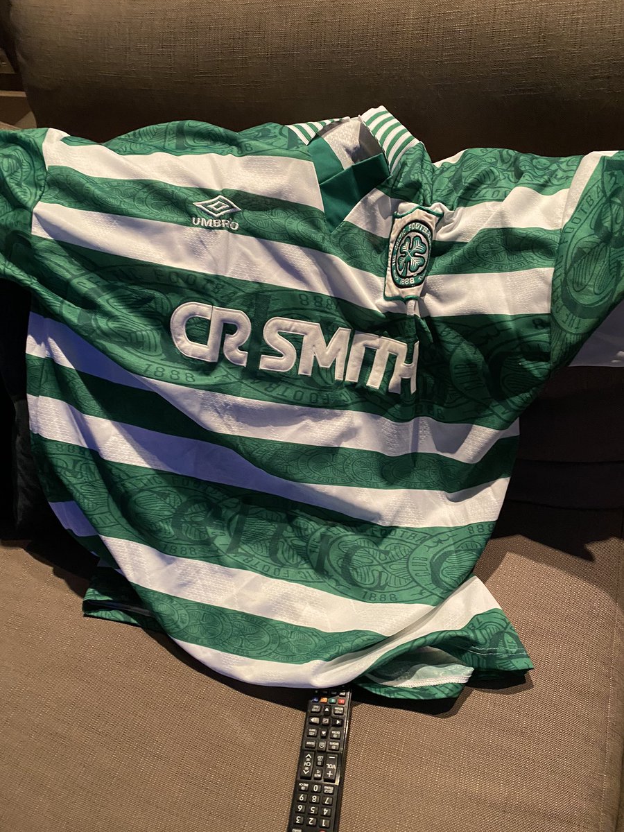 pierrevh17's tweet photo. All set for another episode of the serie #thecityisgreen !
Common you bhoys in green!!#CELRAN #HAILHAIL @CelticFC https://t.co/CQa5DKhY4p