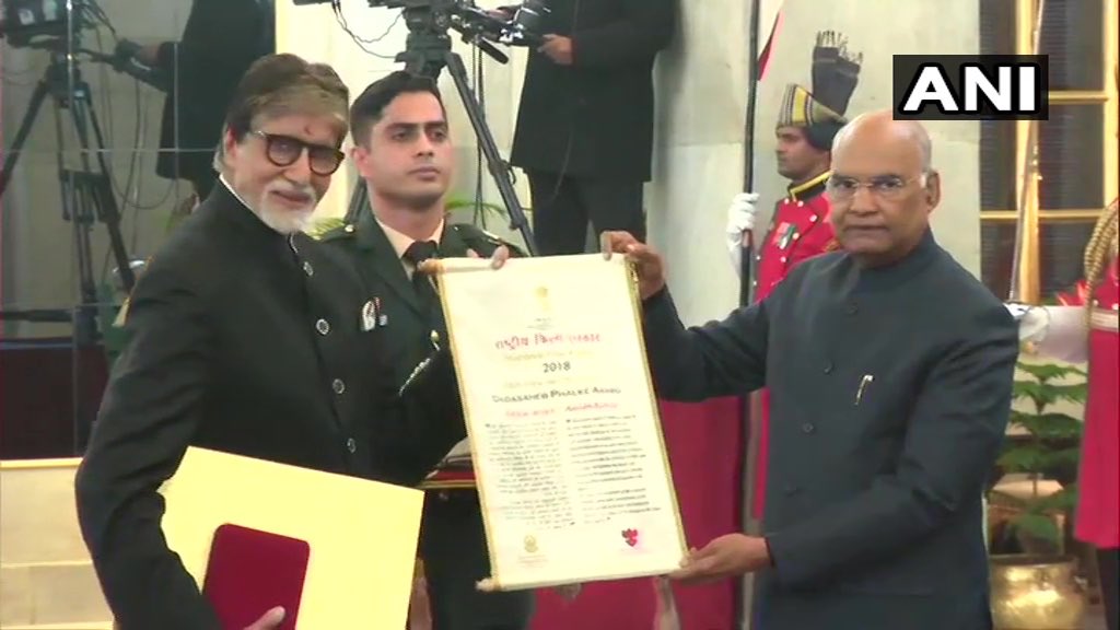 drusawasthi's tweet photo. Congratulations to the actor of the century #AmitabhBachchan @SrBachchan for receiving the most prestigious #DadasahebPhalke Award from Hon’ble President of India @rashtrapatibhvn Shri Ram Nath Kovind Ji. You have created many milestones in acting &amp; performance. Photo from @ANI https://t.co/YLRKVqqwqD