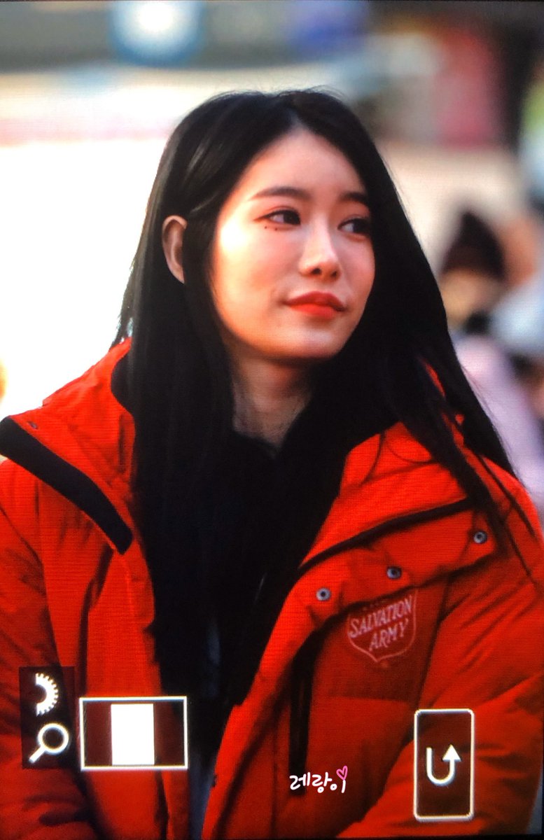 relovely_'s tweet photo. 191228 프리뷰 

#희나피아 #HINAPIA #강예빈 #예빈 #YAEBIN https://t.co/TmFANLHzqO