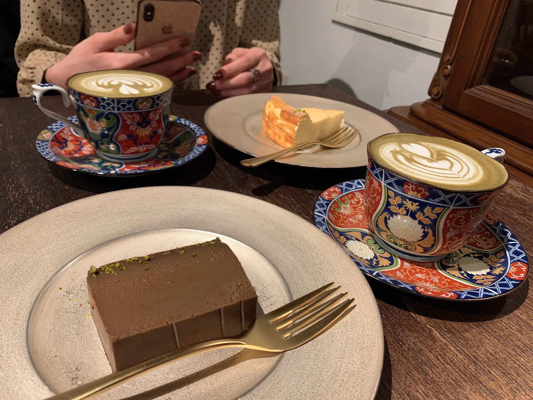 ほうじ茶好きなら食べなきゃ損？田原町で食べられるほうじ茶テリーヌ！