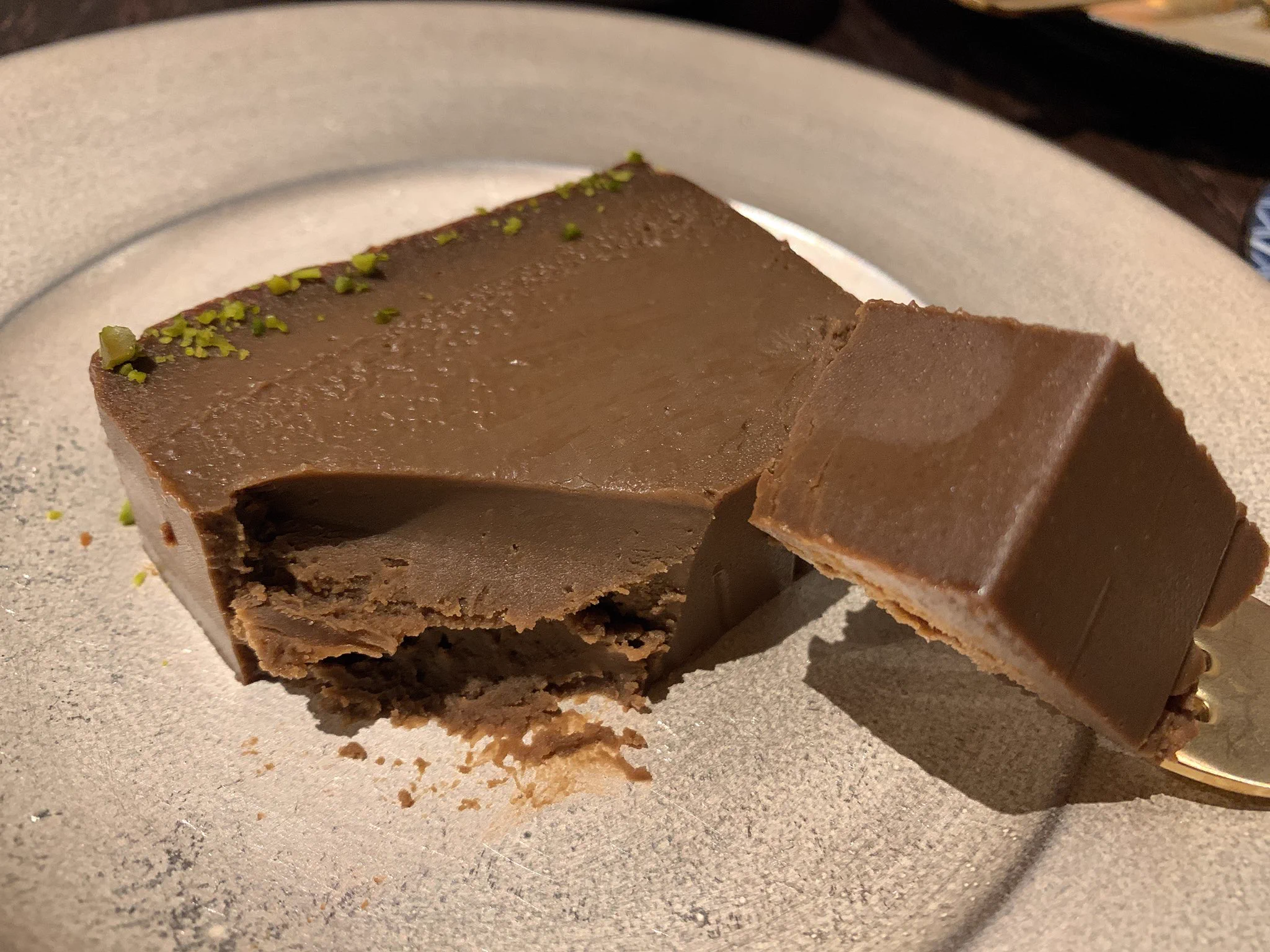 ほうじ茶好きなら食べなきゃ損？田原町で食べられるほうじ茶テリーヌ！